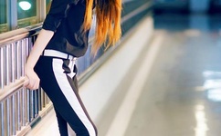 珍妮佛梓被打视频